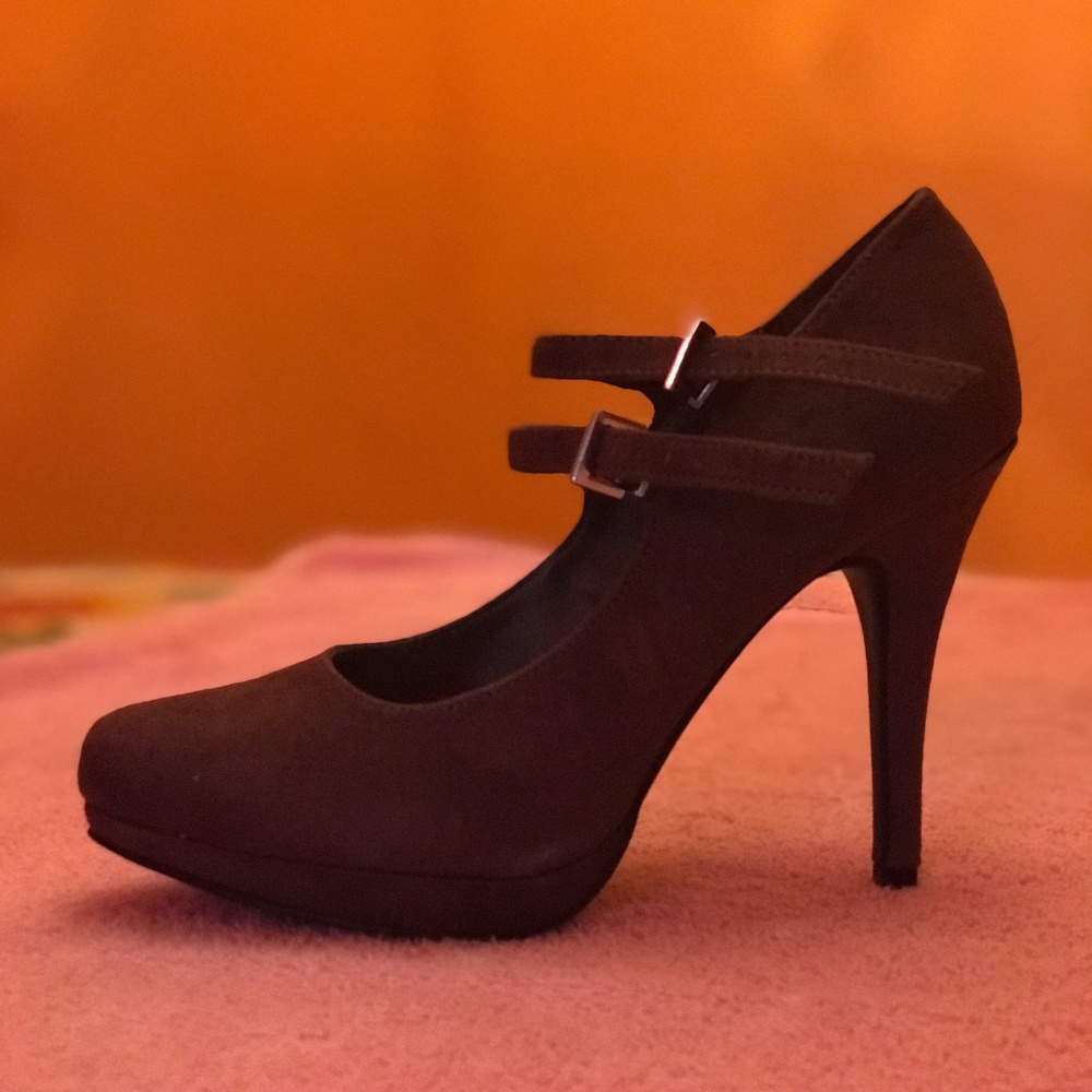 Women's Brown Faux Suede Heels